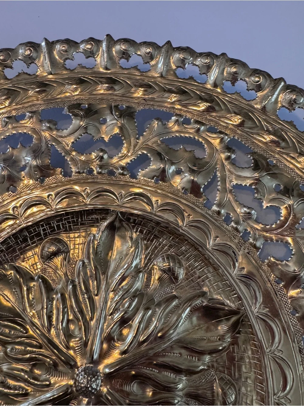 Vintage Italian Brass Wall Hanging Charger – Hand-Carved Metal Art